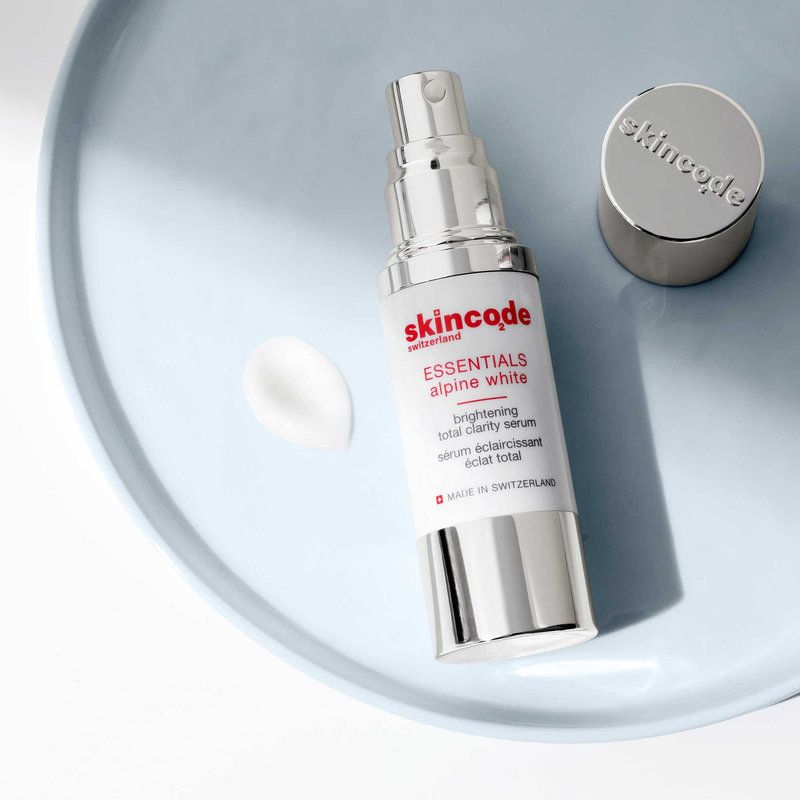 SKINCODE ALPINE WHITE BRIGHTENING TOTAL CLARITY SERUM 30 ML | Rosh ...